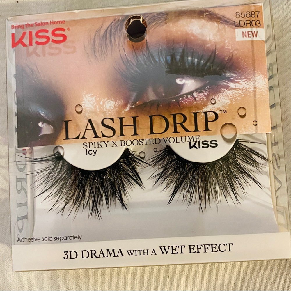 Unopened Kiss Icy Lash drip spiky X boosted volume 3D drama with a wet effect 42